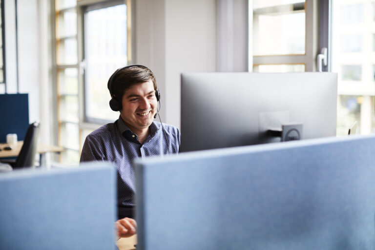 Job de Zeeuw aan het werk als support specialist